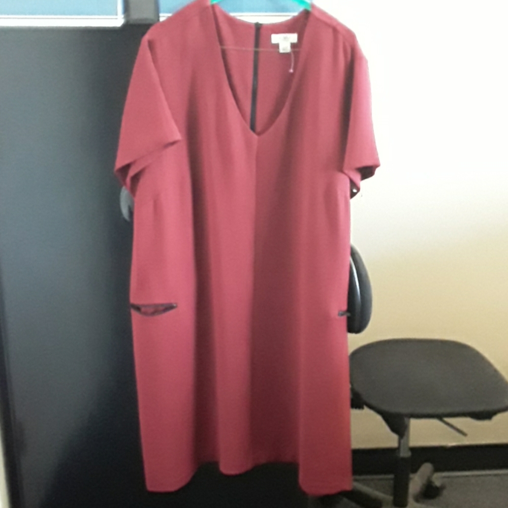 Maroon, midi dress